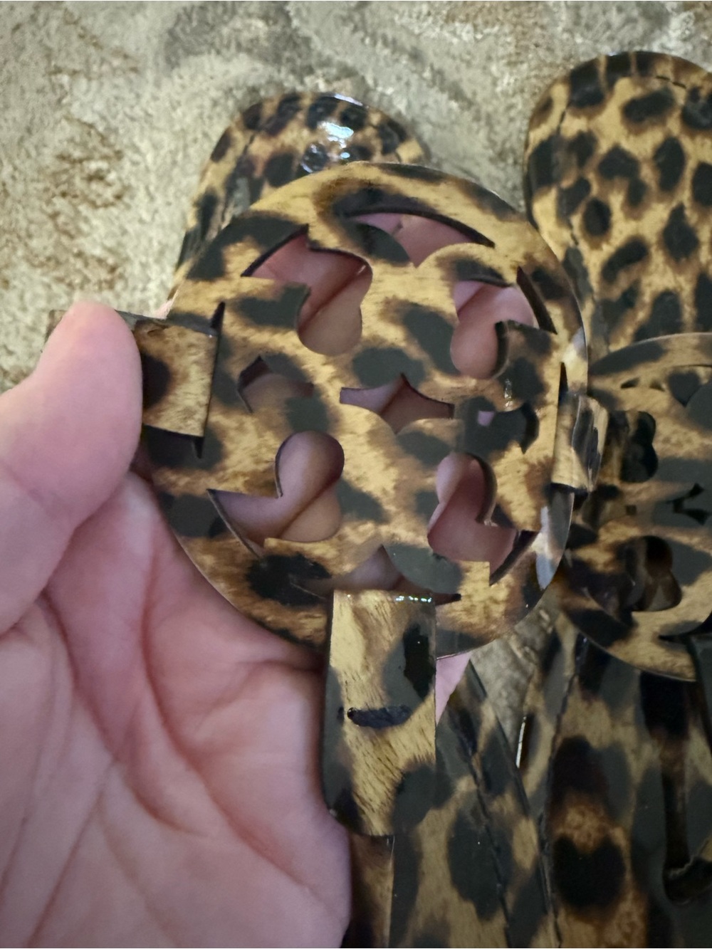 Tory Burch Leopard Miller Sandals size 9 women’s patent leather - Picture 5 of 8